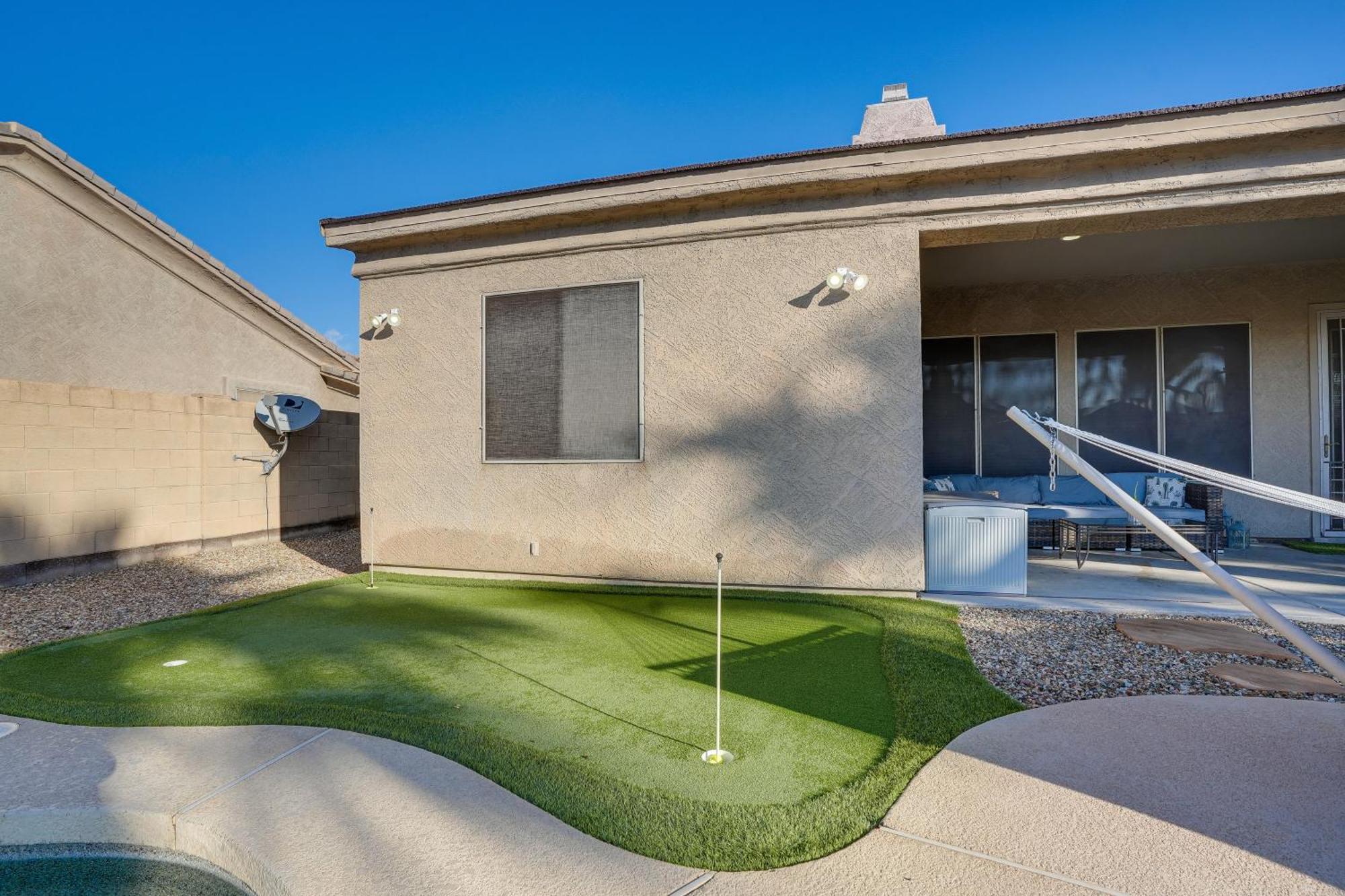 Goodyear Group Getaway With Pool And Putting Green Extérieur photo