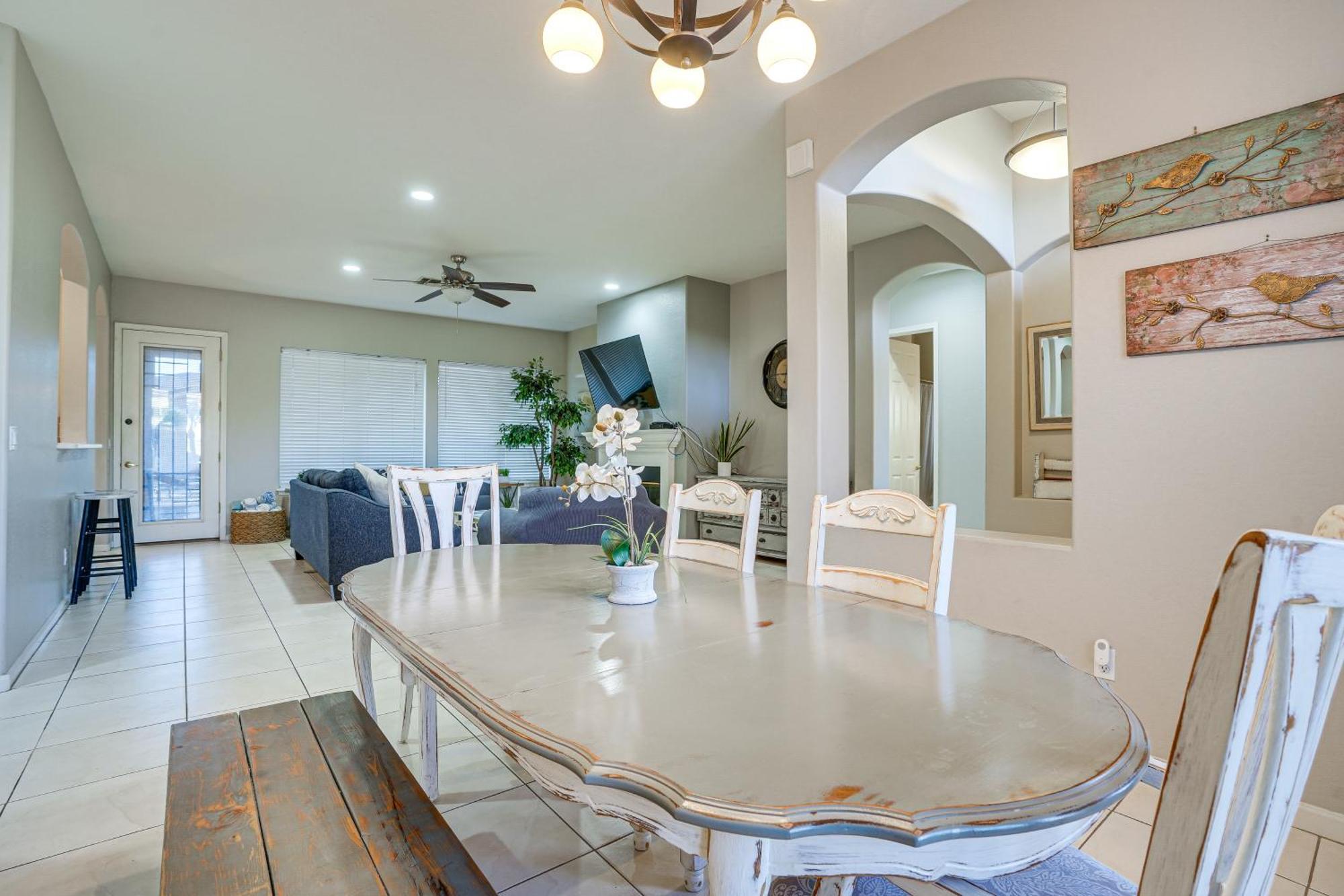 Goodyear Group Getaway With Pool And Putting Green Extérieur photo
